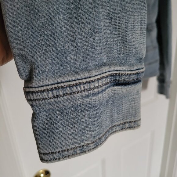 White House Black Market Seamed Denim Jacket - Women's Size S - Picture 6 of 11